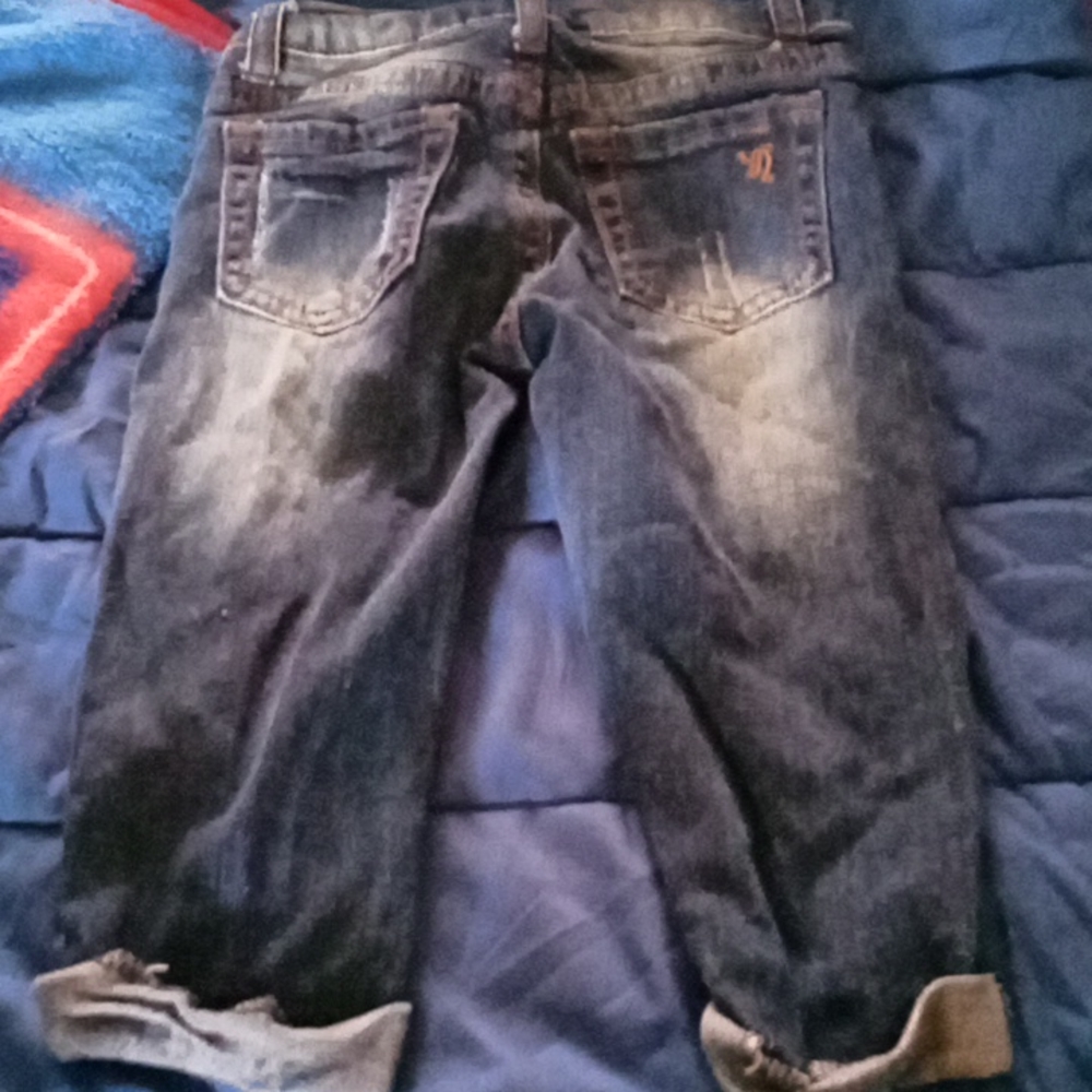 V.I.P distressed jeans - Picture 2 of 3